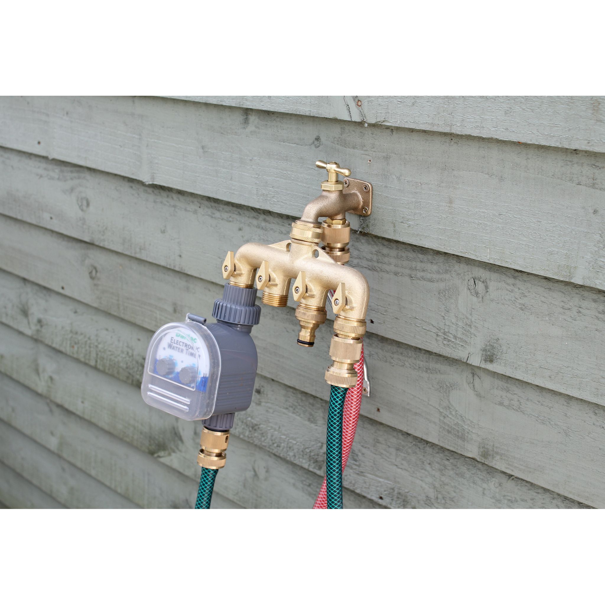 4 Way Brass Tap Manifold Darlac Goldcliff Garden Centre