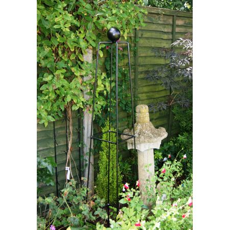 Classic Obelisk 1.5m