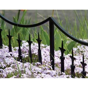 Garden Edging Black 35cm tall x 46cm long